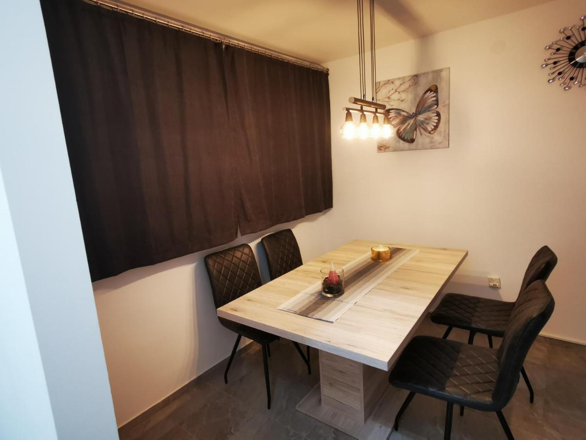 Ema Studio Apartman Karlovac Εξωτερικό φωτογραφία