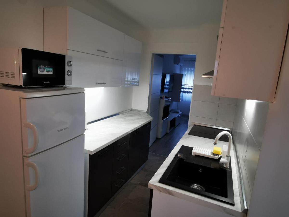 Ema Studio Apartman Karlovac Εξωτερικό φωτογραφία